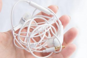 ways to clean earphone 4