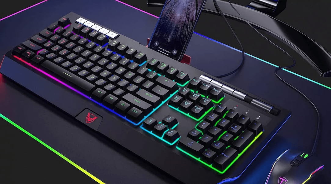 GAMING KEYBOARDS